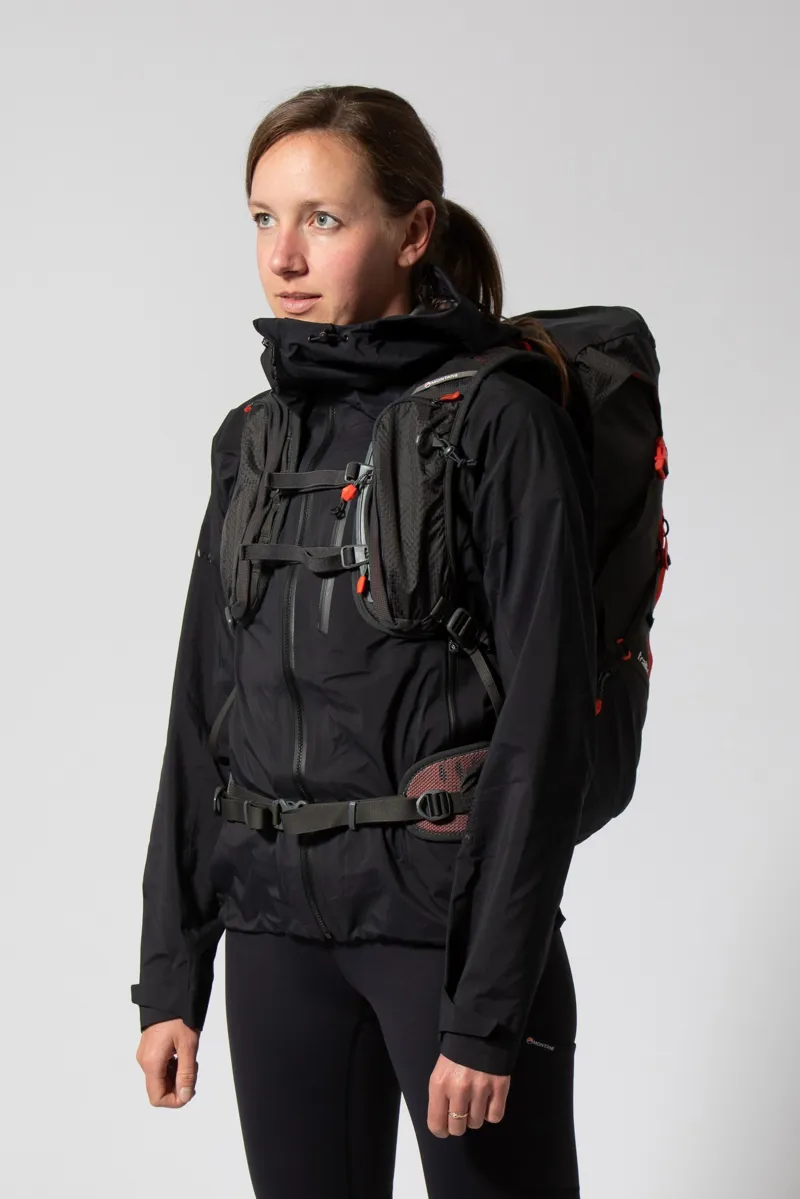 Montane Trailblazer 30 Rucksack - Charcoal-3